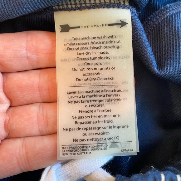 The Upside mens size 34 Bermuda board short Nautical pull on stripped preppy - Picture 3 of 8